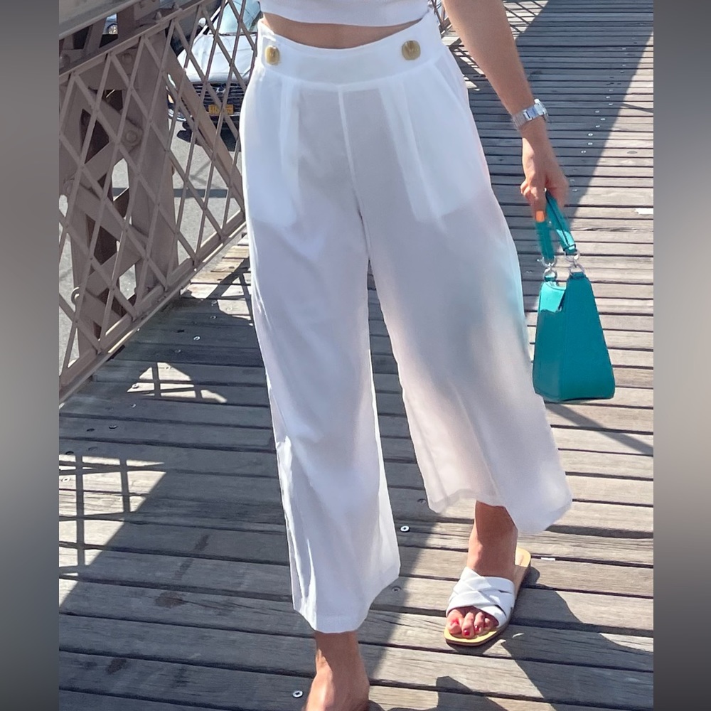 Patricia Luca white pants with pockets, excellent condition, size S